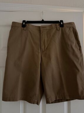Dockers Men's Tan Flat Front Shorts